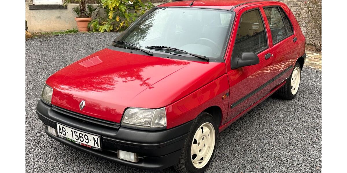 Renault Clio 25.900 km 4.950 &euro; Brohl Lützing 56656