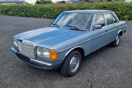 Mercedes-Benz 200 189.000 km 8.450 &euro; Dernbach 56307