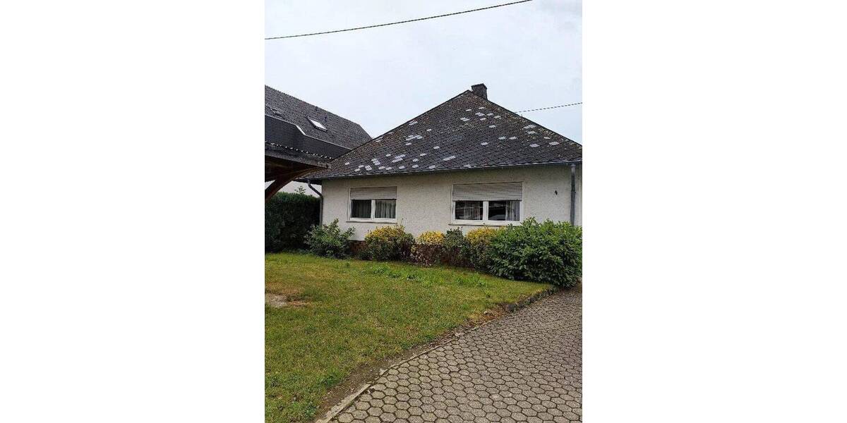 Einfamilienhaus Neuwied Heimbach-Weis - 5 Zimmer, 158 m&sup2;, 1.600&euro; | Angebot:26845448