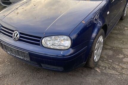 VW Golf 216.180 km 3.300 &euro; Koblenz 56077