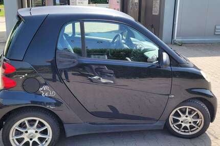 Smart forTwo 124.000 km 3.240 € Kettig 56220
