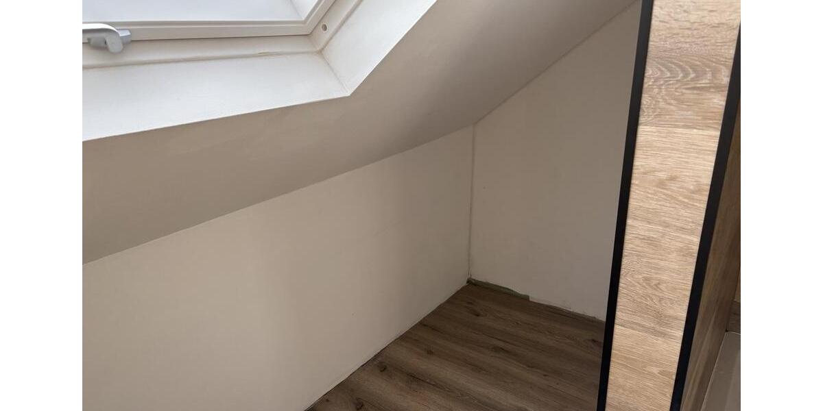 Dachgeschoßwohnung Koblenz Bisholder - 3 Zimmer, 72 m&sup2;, 850&euro; | Angebot:26646528