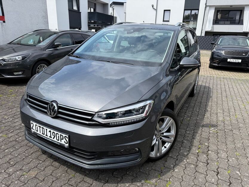 VW Touran 111.700 km 24.900 € Wirges 56422