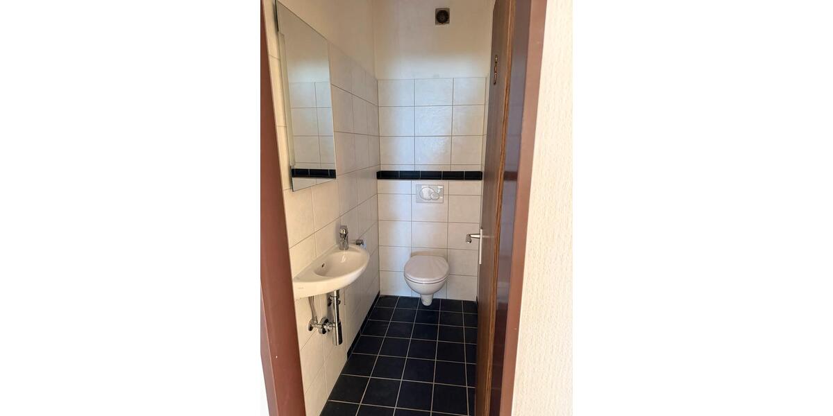 Erdgeschoßwohnung Andernach - 3 Zimmer, 90 m&sup2;, 880&euro; | Angebot:25964257