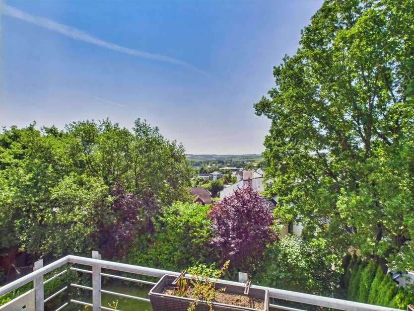 Wohnung zum Kaufen in Mayen 239.000 € 100 m²
