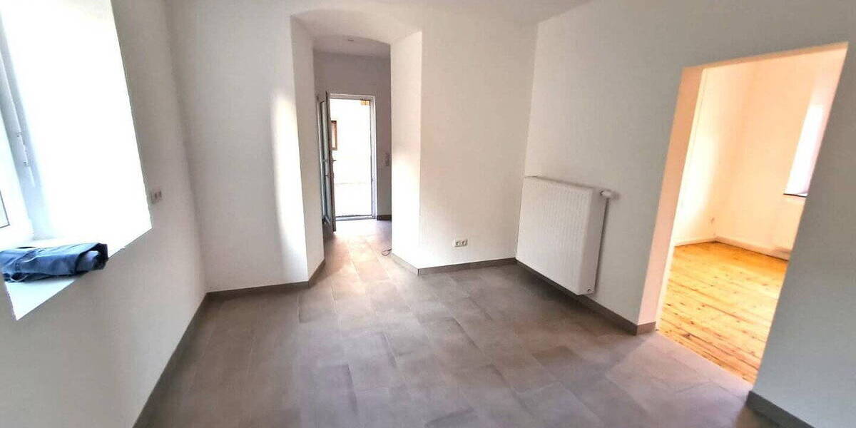 Mehrfamilienhaus, Wohnhaus Höhr-Grenzhausen Grenzhausen - 549.000&euro; | Angebot:26450436