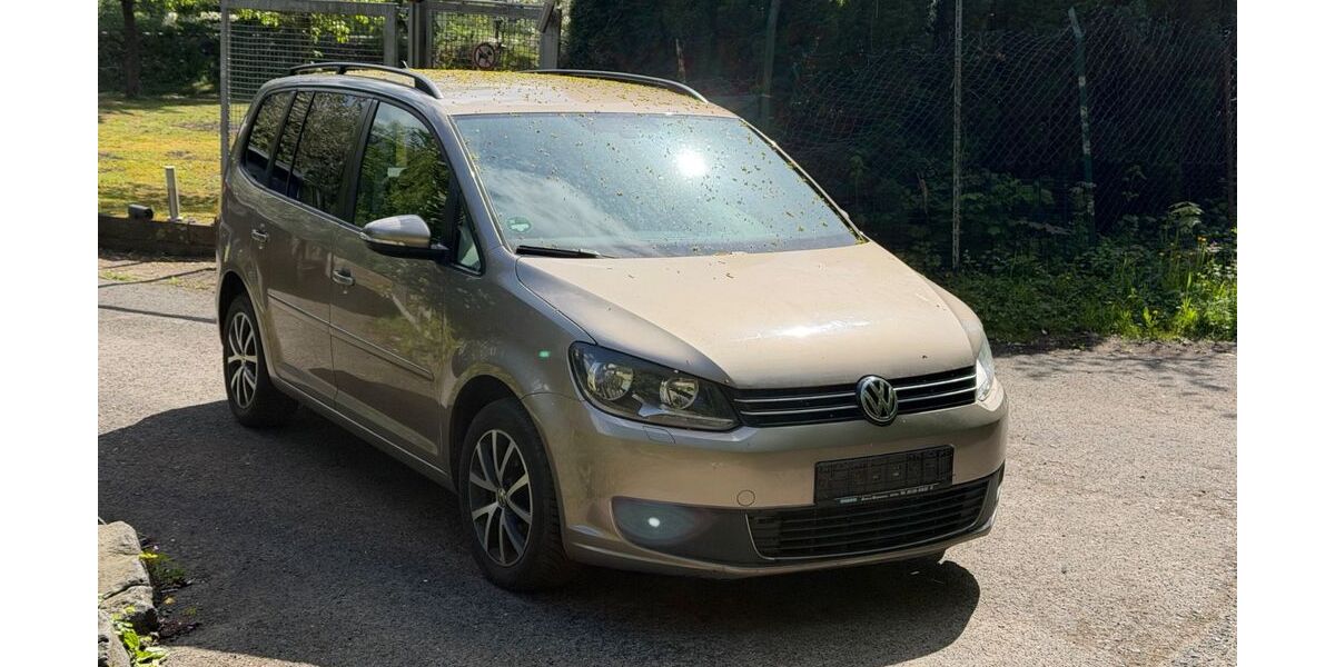 VW Touran 279.000 km 4.999 &euro; Bad Breisig 53498