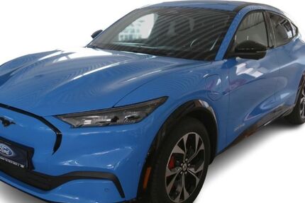 Ford Mustang Mach-E 28.900 km 30.980 € Braubach 56338