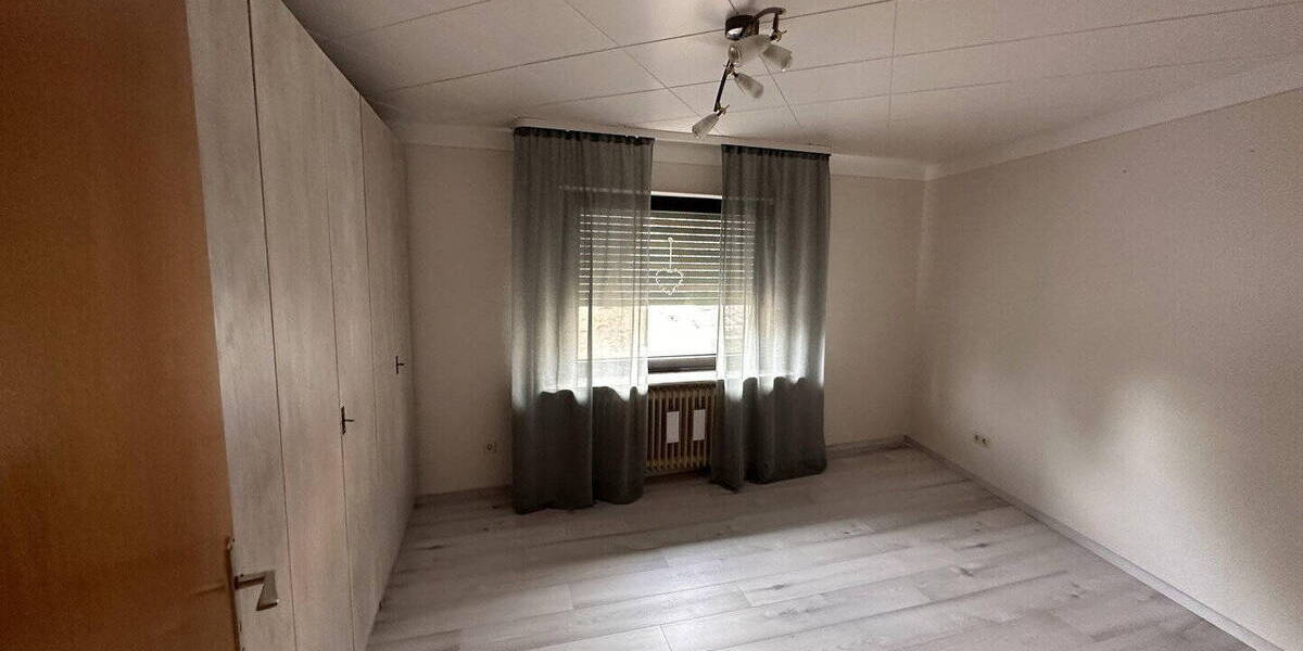 Einfamilienhaus Kollig - 3 Zimmer, 90 m&sup2;, 975&euro; | Angebot:26188597