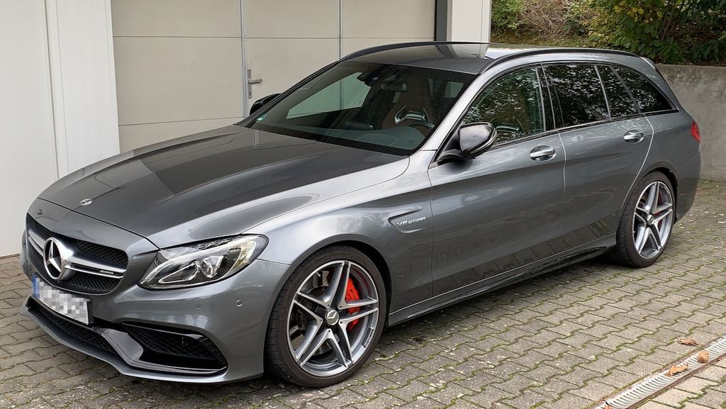 Mercedes-Benz C 63 AMG 115.886 km 41.806 &euro; Diez 65558