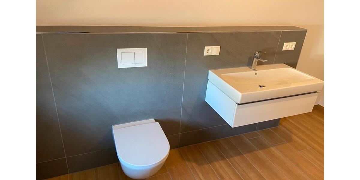 Dachgeschoßwohnung Großmaischeid - 1 Zimmer, 75 m&sup2;, 950&euro; | Angebot:26566083
