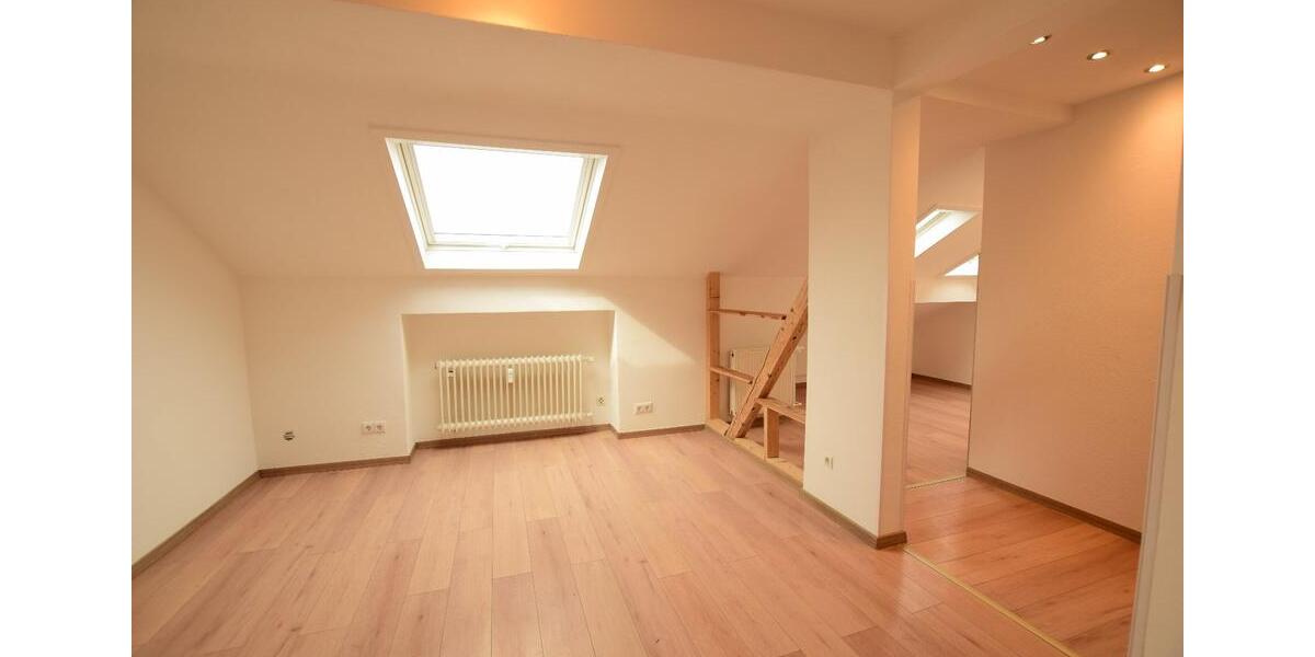 Dachgeschoßwohnung Koblenz Horchheim - 3 Zimmer, 65 m&sup2;, 700&euro; | Angebot:26435810
