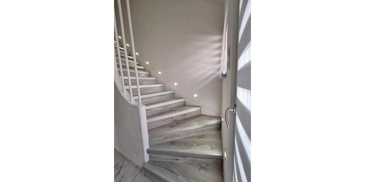Einfamilienhaus Koblenz Bisholder - 6 Zimmer, 160 m&sup2;, 1.800&euro; | Angebot:26164041