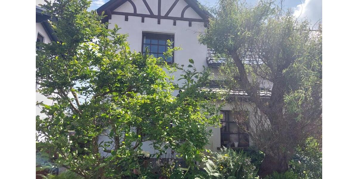 Einfamilienhaus Selters (Westerwald) - 6 Zimmer, 130 m&sup2;, 1.200&euro; | Angebot:26477692