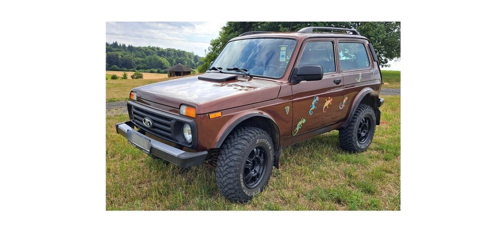Lada Niva 32.650 km 14.900 € Dachsenhausen 56340