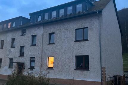 Wohnung Vallendar - 3 Zimmer, 85 m&sup2;, 850&euro; | Angebot:26220051