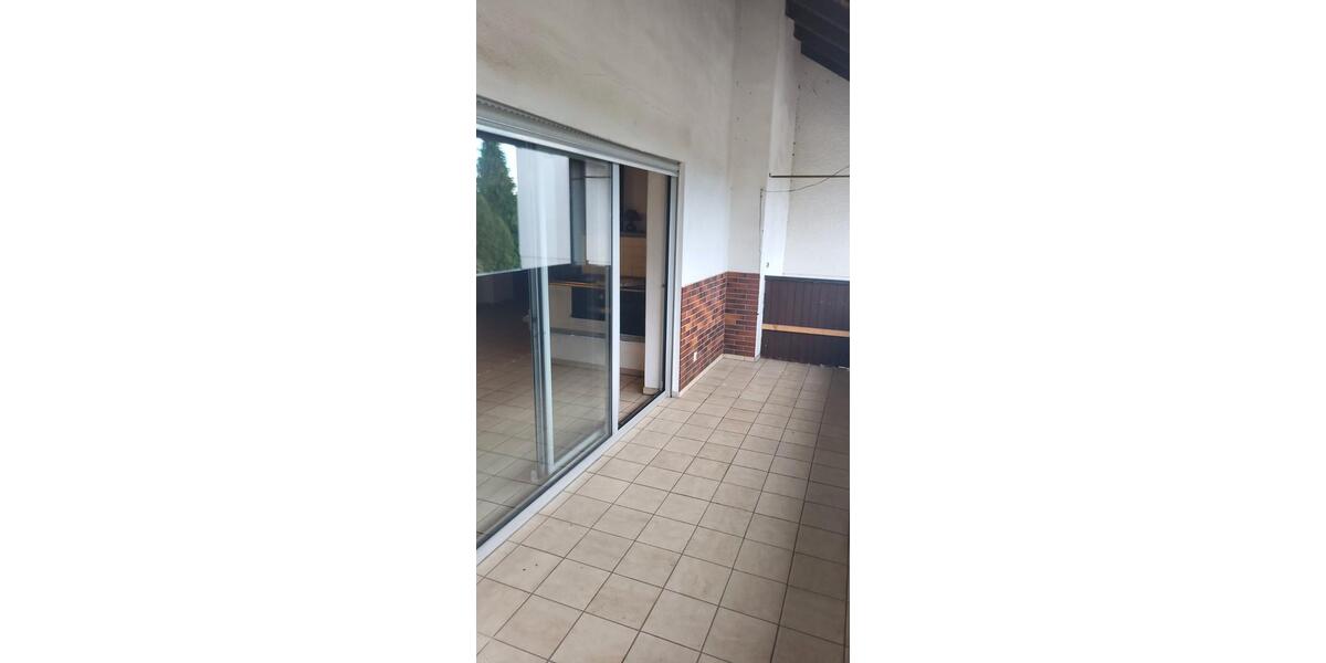 Einfamilienhaus Hillscheid - 7 Zimmer, 200 m&sup2;, 1.550&euro; | Angebot:26375457