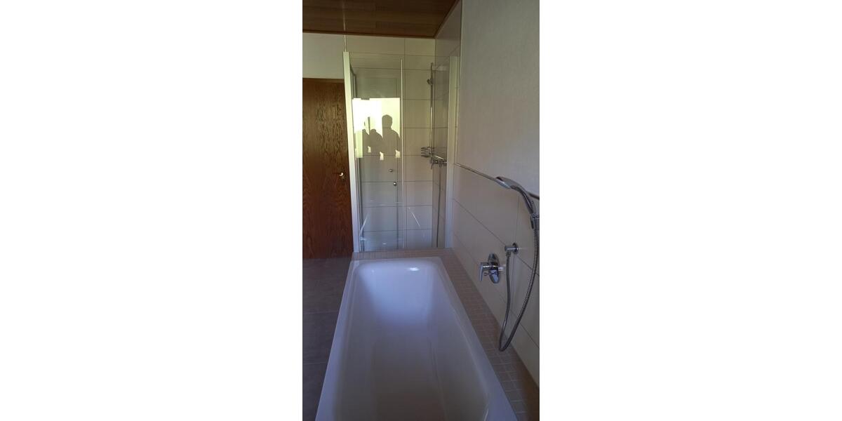 Dachgeschoßwohnung Saffig - 3 Zimmer, 105 m&sup2;, 234.000&euro; | Angebot:25038147