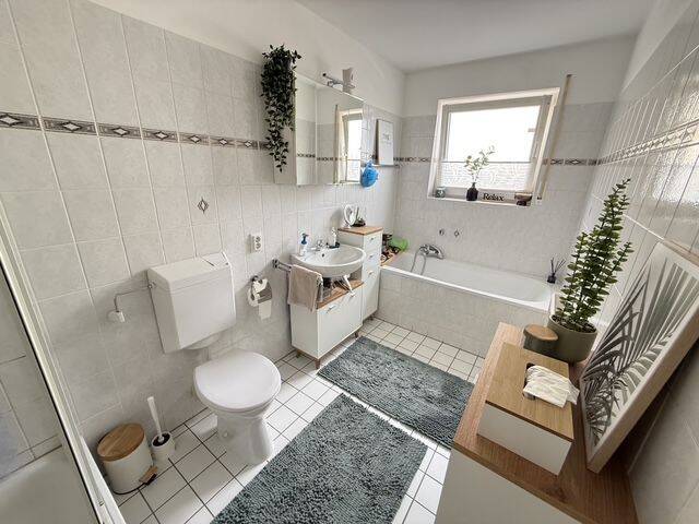 Doppelhaushälfte Dernbach - 4 Zimmer, 95 m&sup2;, 210.000&euro; | Angebot:26919981