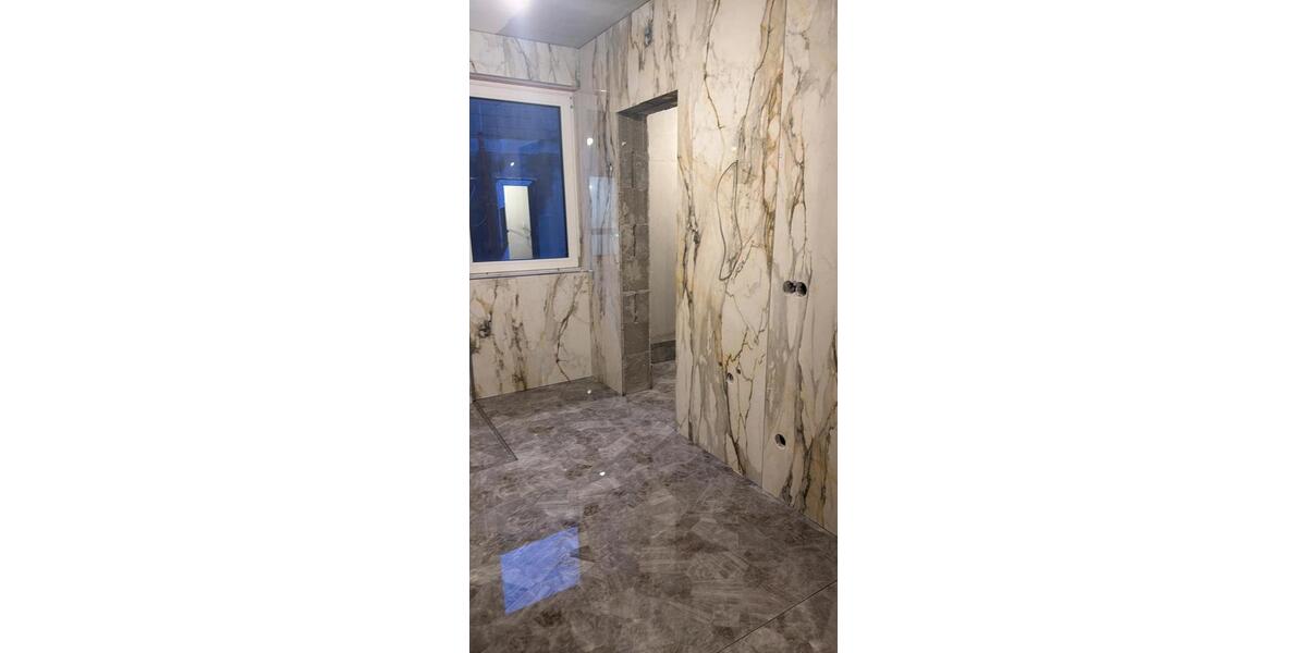 Etagenwohnung Neuwied Block - 2 Zimmer, 77 m&sup2;, 915&euro; | Angebot:25323487