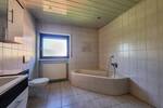 Mehrfamilienhaus, Wohnhaus Niederelbert - 1 Zimmer, 236 m&sup2;, 390.000&euro; | Angebot:26202046