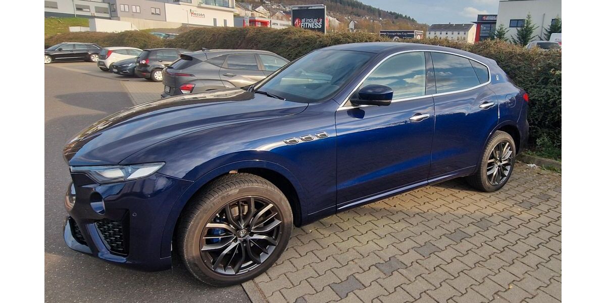 Maserati Levante 109.500 km 31.900 &euro; Lahnstein 56112