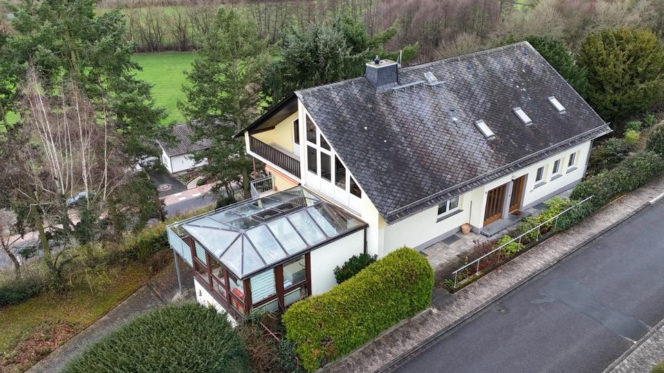 Wohnung zur Vermietung - großes Studio als Wohn- und Essbereich 2 zimmer