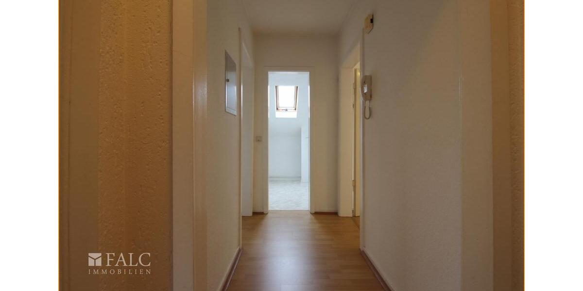 Dachgeschoßwohnung Neuwied - 3 Zimmer, 72 m&sup2;, 600&euro; | Angebot:25023676