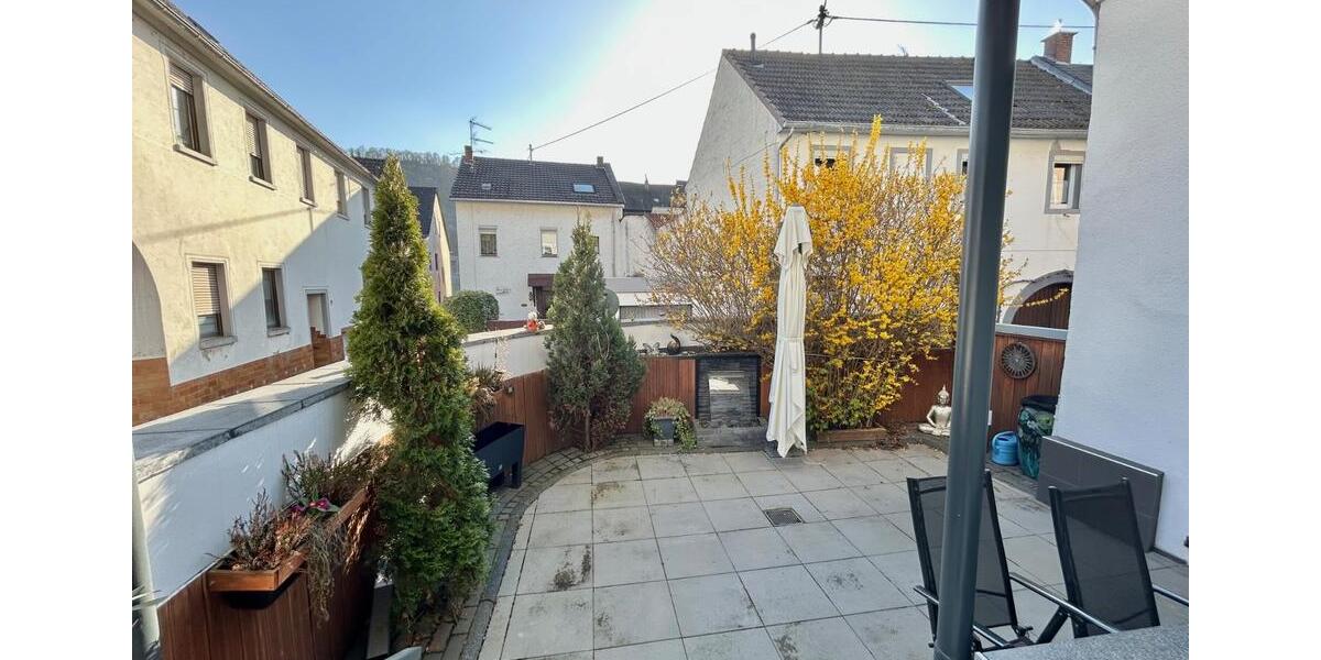 Einfamilienhaus Leutesdorf - 8 Zimmer, 210 m&sup2;, 420.000&euro; | Angebot:26235125