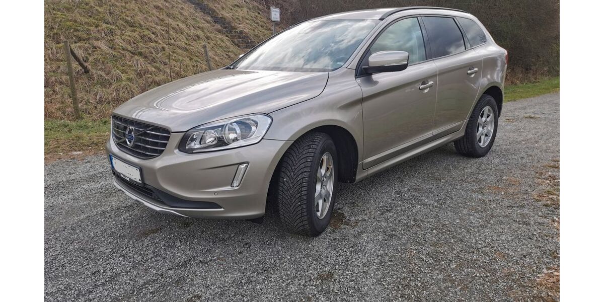 Volvo XC60 127.000 km 16.400 &euro; Heiligenroth 56412