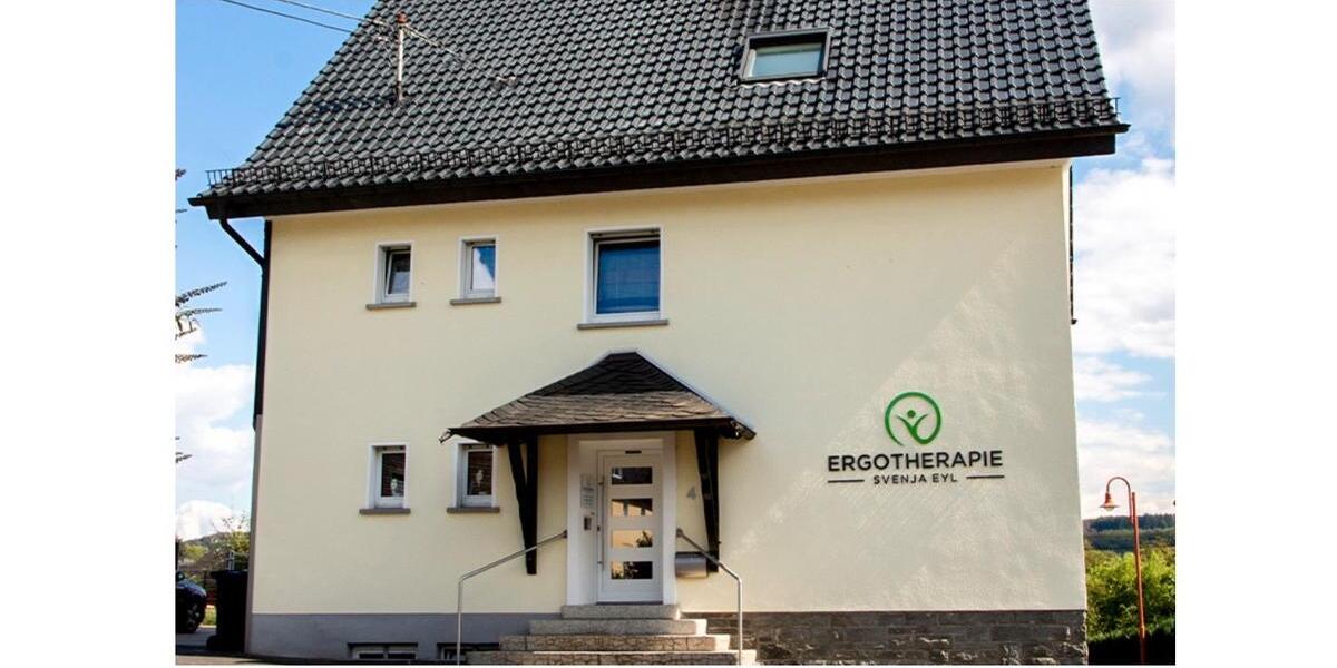 PraxisSalonBüro zu vermieten zimmer