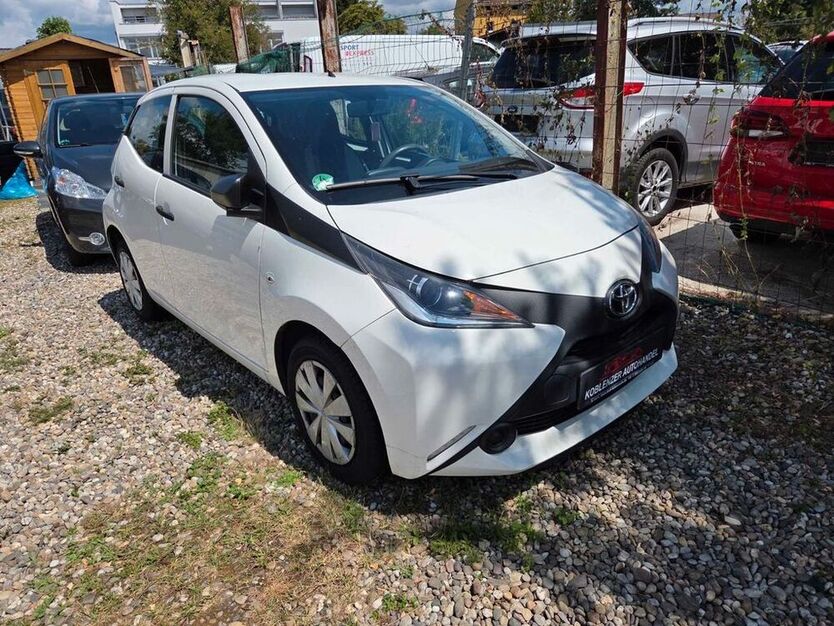 Aygo (X)