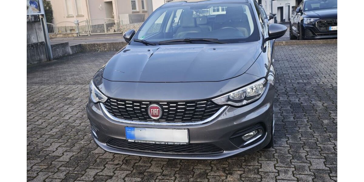 Fiat Tipo 85.000 km 10.400 &euro; Ransbach-Baumbach 56235
