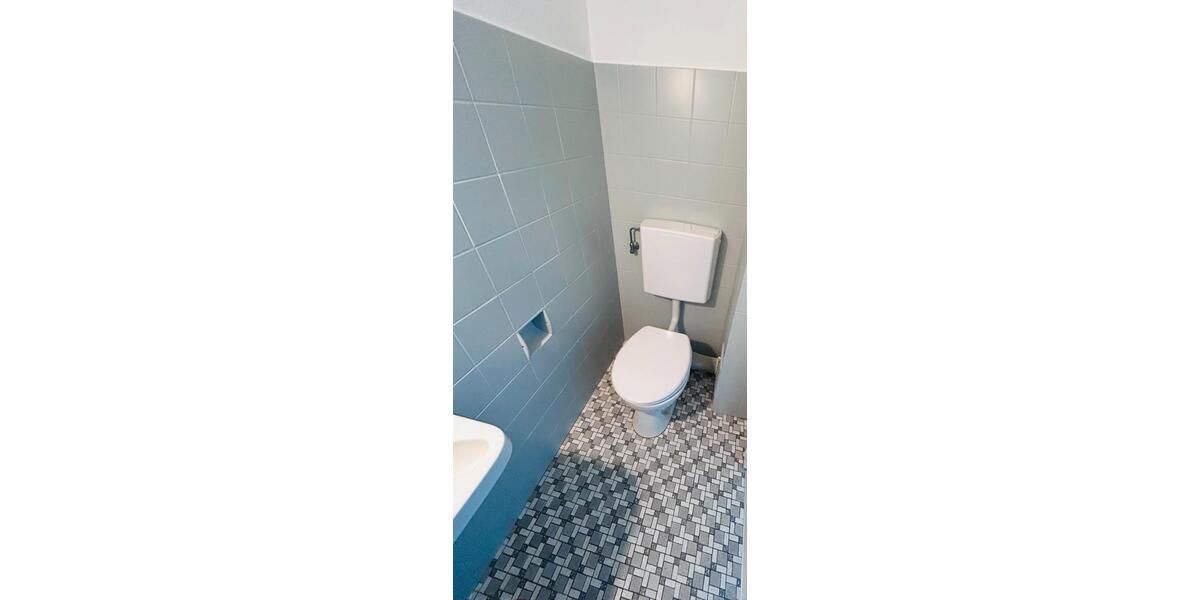 Etagenwohnung Koblenz Lay - 4 Zimmer, 120 m&sup2;, 1.270&euro; | Angebot:26313350