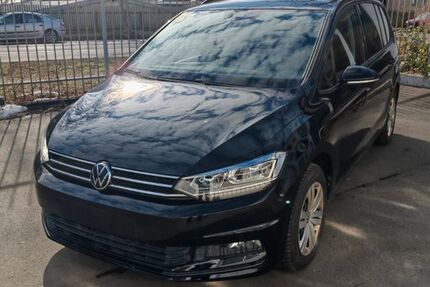 VW Touran 39.276 km 22.999 &euro; Andernach 56626