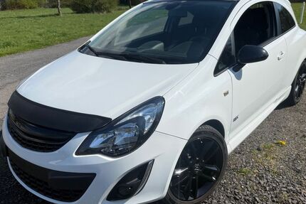 Opel Corsa 180.000 km 2.499 &euro; Ebernhahn 56424