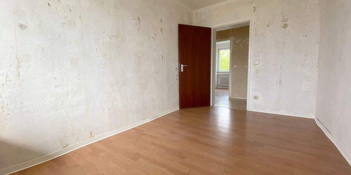 Etagenwohnung Neuwied Heddesdorfer Berg - 5 Zimmer, 96 m&sup2;, 690&euro; | Angebot:24589352