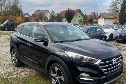 Hyundai TUCSON 134.500 km 13.499 &euro; Nauort 56237