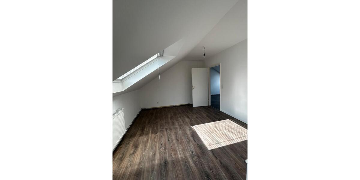 Dachgeschoßwohnung Neuhäusel - 4 Zimmer, 72 m&sup2;, 695&euro; | Angebot:26653146