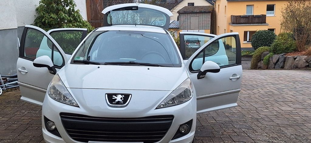 Peugeot 207 186.000 km 1.400 &euro; Hardert 56579