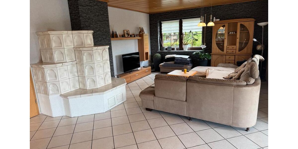 Einfamilienhaus Beltheim - 7 Zimmer, 217 m&sup2;, 469.000&euro; | Angebot:27066384