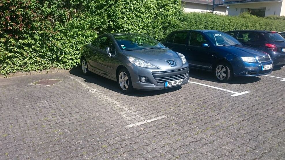 Peugeot 207 98.782 km 4.900 € Heistenbach 65558