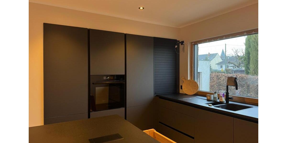 Kernsaniertes Einfamilienhaus mit Wärmepumpe, PV, Keller & Speich 5 zimmer