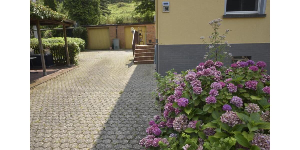 Mehrfamilienhaus, Wohnhaus Koblenz Karthause - 6 Zimmer, 140 m&sup2;, 360.000&euro; | Angebot:25292115