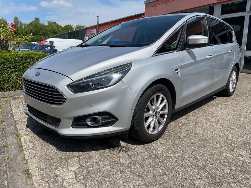 S-Max