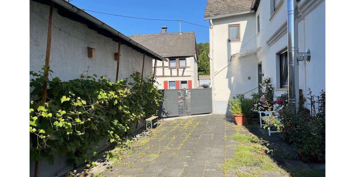 Einfamilienhaus Neuwied / Feldkirchen Feldkirchen - 6 Zimmer, 191 m&sup2;, 310.000&euro; | Angebot:26227281