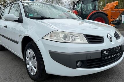 Renault Megane 112.857 km 3.990 &euro; Niederelbert 56412
