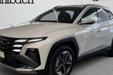 Hyundai TUCSON 9.990 km 35.490 € Andernach 56626