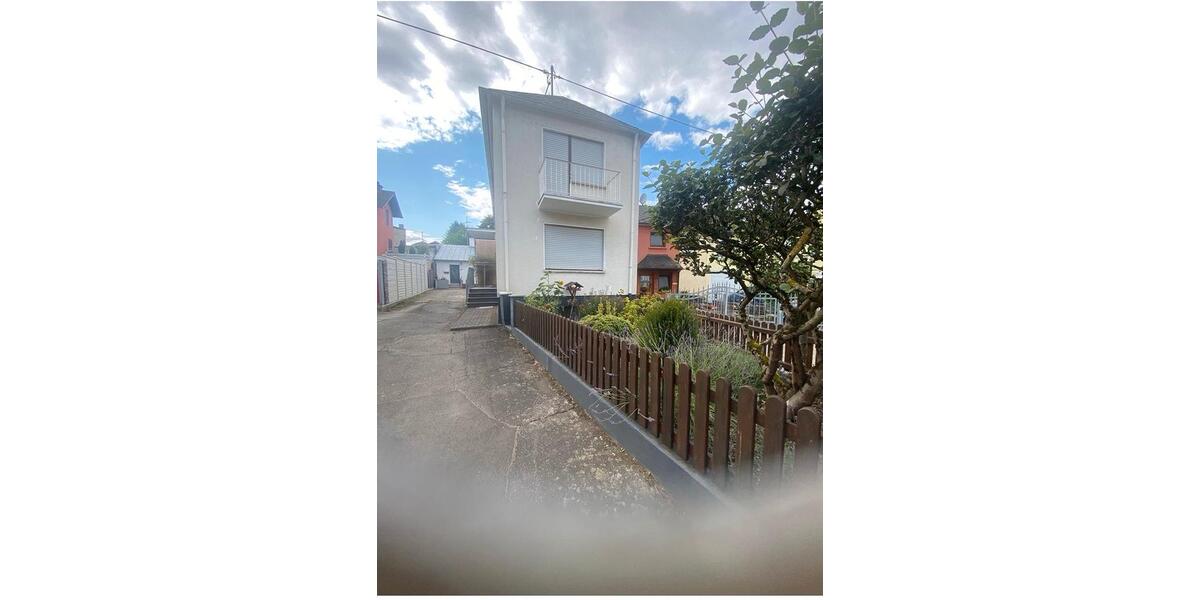 Reihenhaus Halsenbach - 3 Zimmer, 90 m&sup2;, 980&euro; | Angebot:26342633