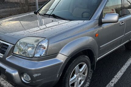 Nissan X-Trail 160.000 km 1.500 &euro; Diez 65582